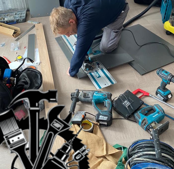 répare, modifie, monte : meubles sdb, éviers, étagères, tringles à rideaux, stores, appareils sanitaires, électrique robinets, luminaires...